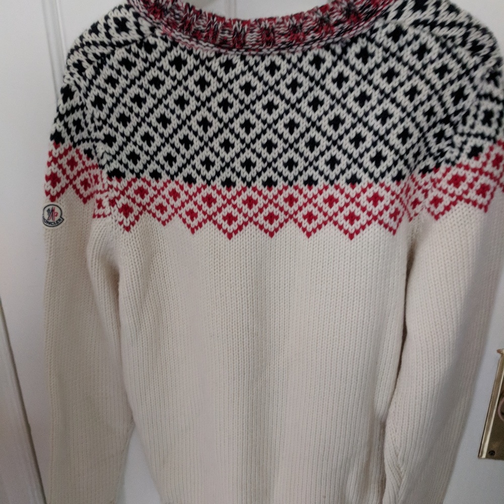 Winter Sweater - Picture 2 of 3